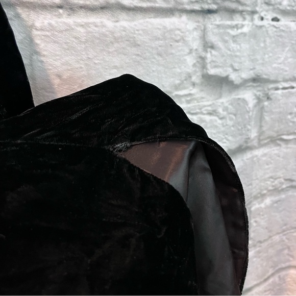 Vintage 1986 Jessica McClintock Women’s 24” Black Velvet Pencil Midi Skirt - Picture 7 of 10